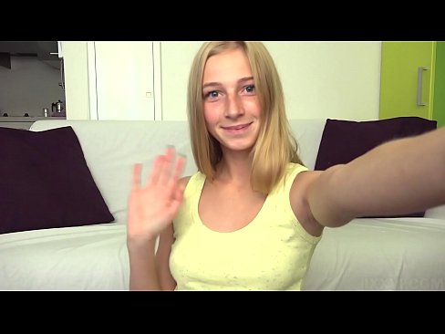 ❤️ Keď sa nudím, lenivo si masturbujem svoju ružovú kundičku ❤❌ Porno na nás ️❤