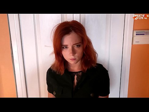 ❤️ Ochranka potrestala peknú ženu za krádež v obchode - sperma v ústach ❤❌ Porno na nás ️❤